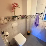 68 Apartahotel 3*