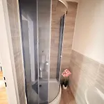 68 Apartahotel