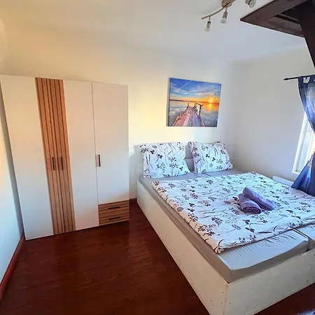 68 Hotel apartamentowy