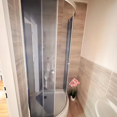 68 Hotel apartamentowy