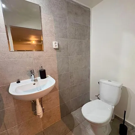 Hotel apartamentowy 68